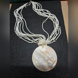 Elegant White Shell Pendant Necklace